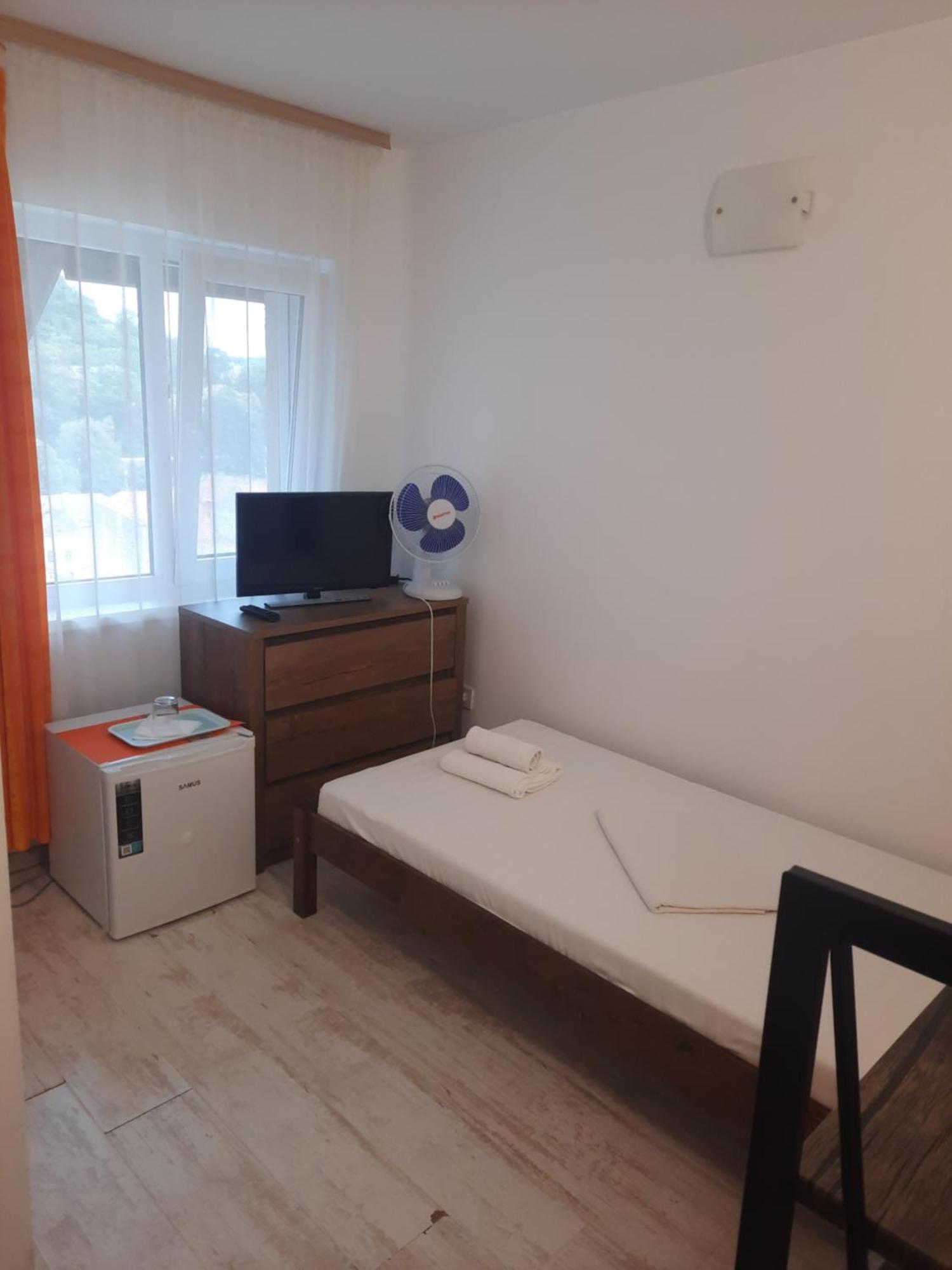 Alba Guest house